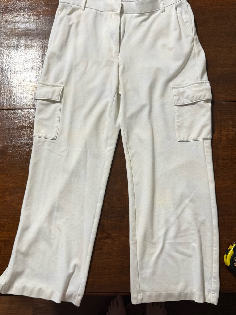 Petite/Ankle Off-white Women’s Cargo Style Pant